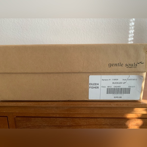 Gentle Souls by Kenneth Cole Buckled Up Leather Boots (Size 8.5) - Picture 8 of 8